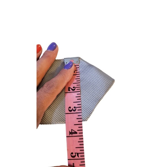 Geoffrey Beene Repp Gray 100% Silk Luxury Men Neck Tie Wedding Business Everyday - Picture 11 of 12